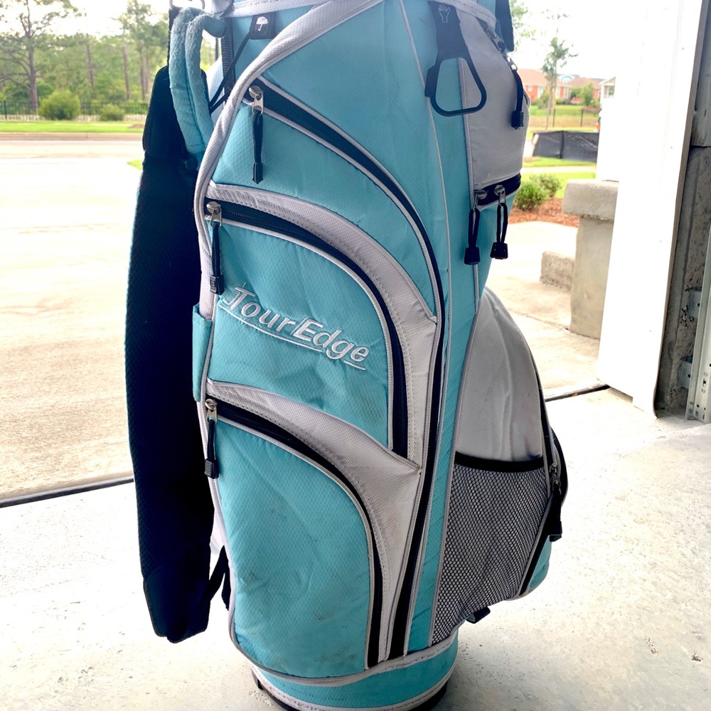 Woman’s Golf Bag with strap and cover